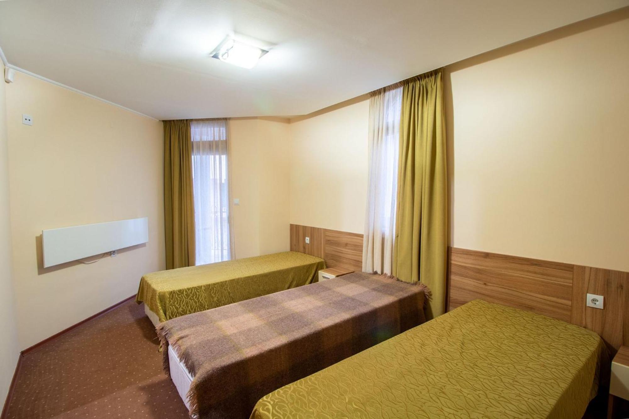 Ski Chalets At Pamporovo - An Affordable Village Holiday For Families Or Groups Exterior photo